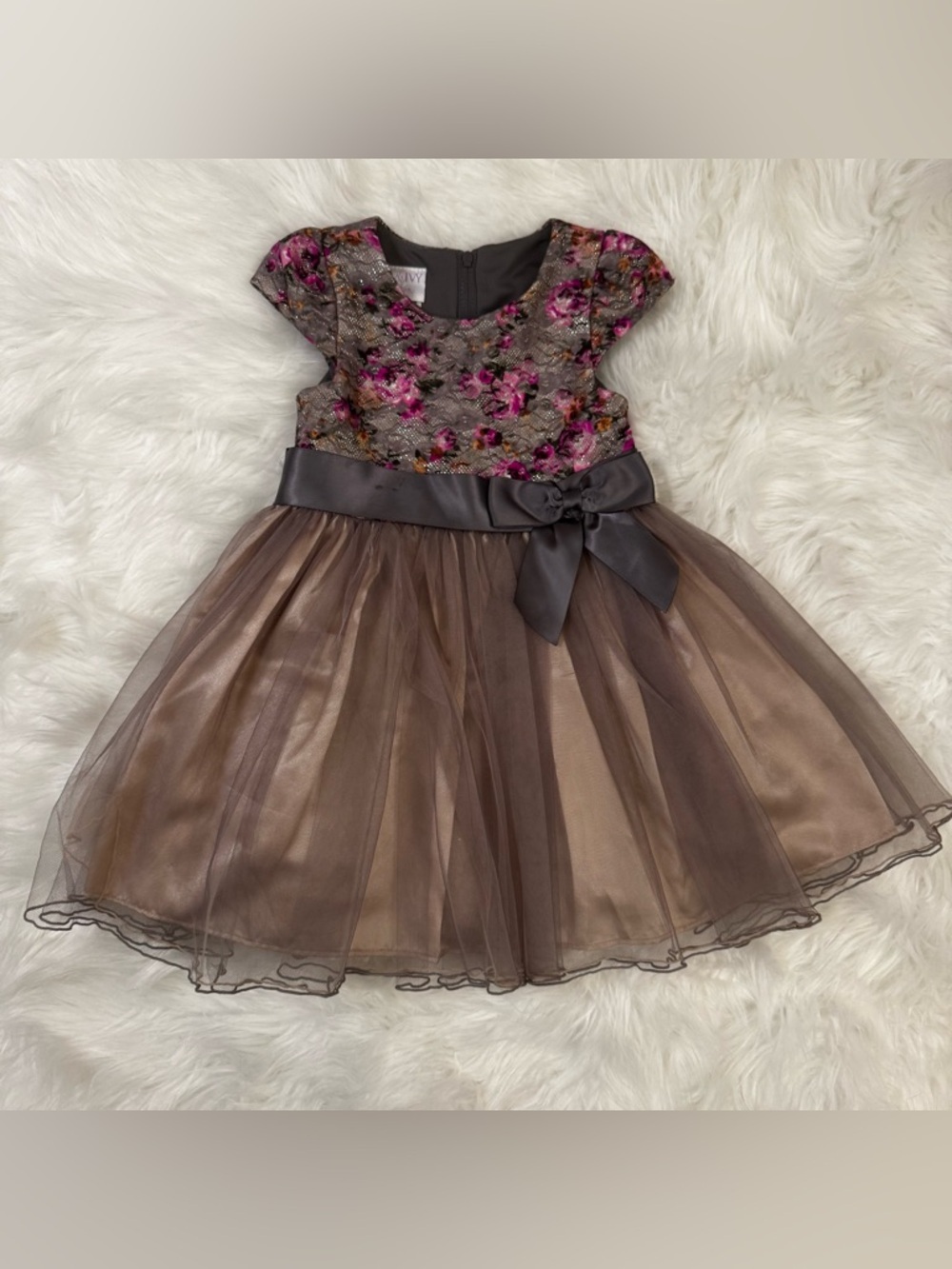 Bundle Baby to Girls 15 Dresses Lot Special Occasion Wardrobe Size 24M-4 - Picture 12 of 15